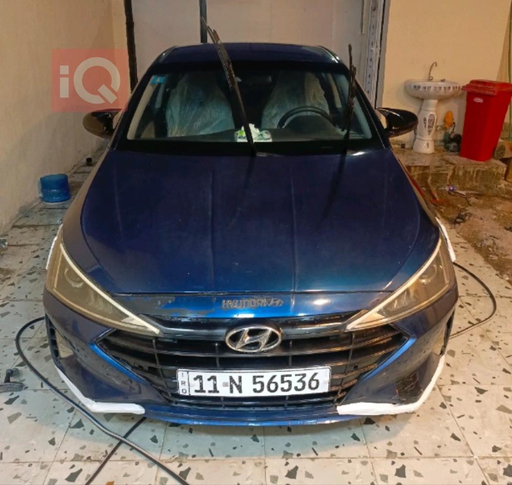هیوندای ئەلەنترا